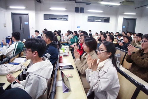 國家一級演員到校授課,課上 爆改 大學生